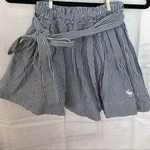 A&F skirt